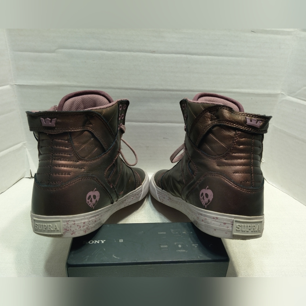 Supra footwear X Disney Snow White #9 - Picture 12 of 14